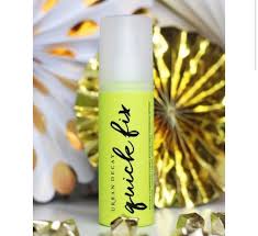Urban Decay Quick Fix Hydra-Charged Complexion Prep Priming Spray